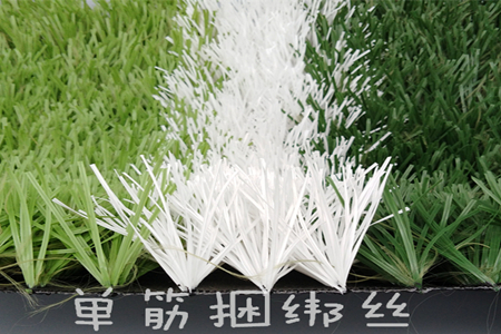 足球场人造草坪的发展历程
