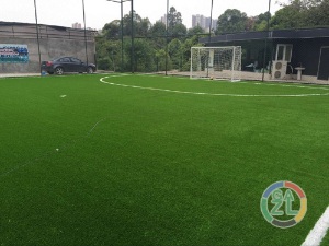 足球场需要照明设备？