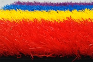 幼儿园人造草坪尽量选择高质量的！